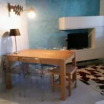 Giomein Elegant Blue House Cervinia 公寓 布勒伊-切尔维尼亚